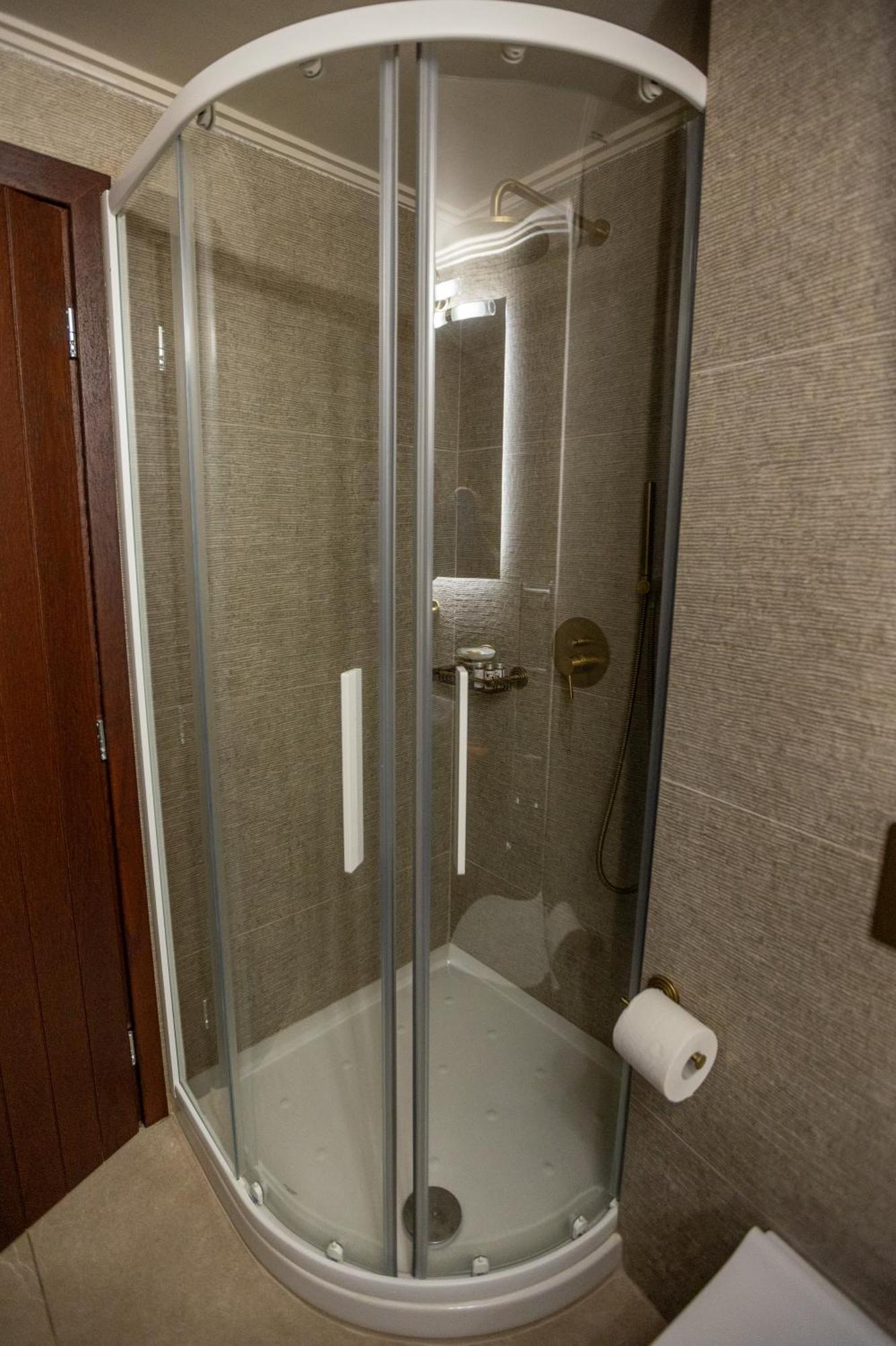Guesthouse Lousios ดีมิตซานา ภายนอก รูปภาพ