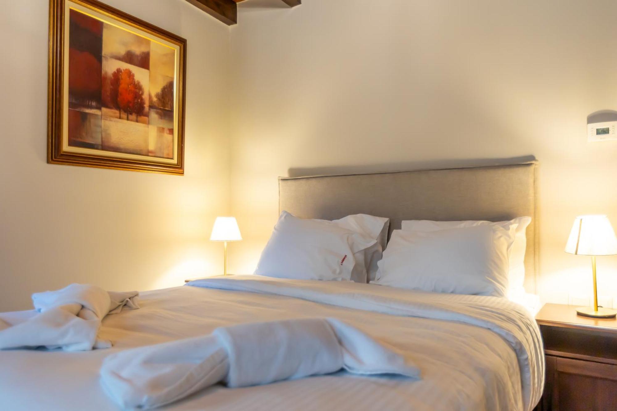 Guesthouse Lousios ดีมิตซานา ภายนอก รูปภาพ