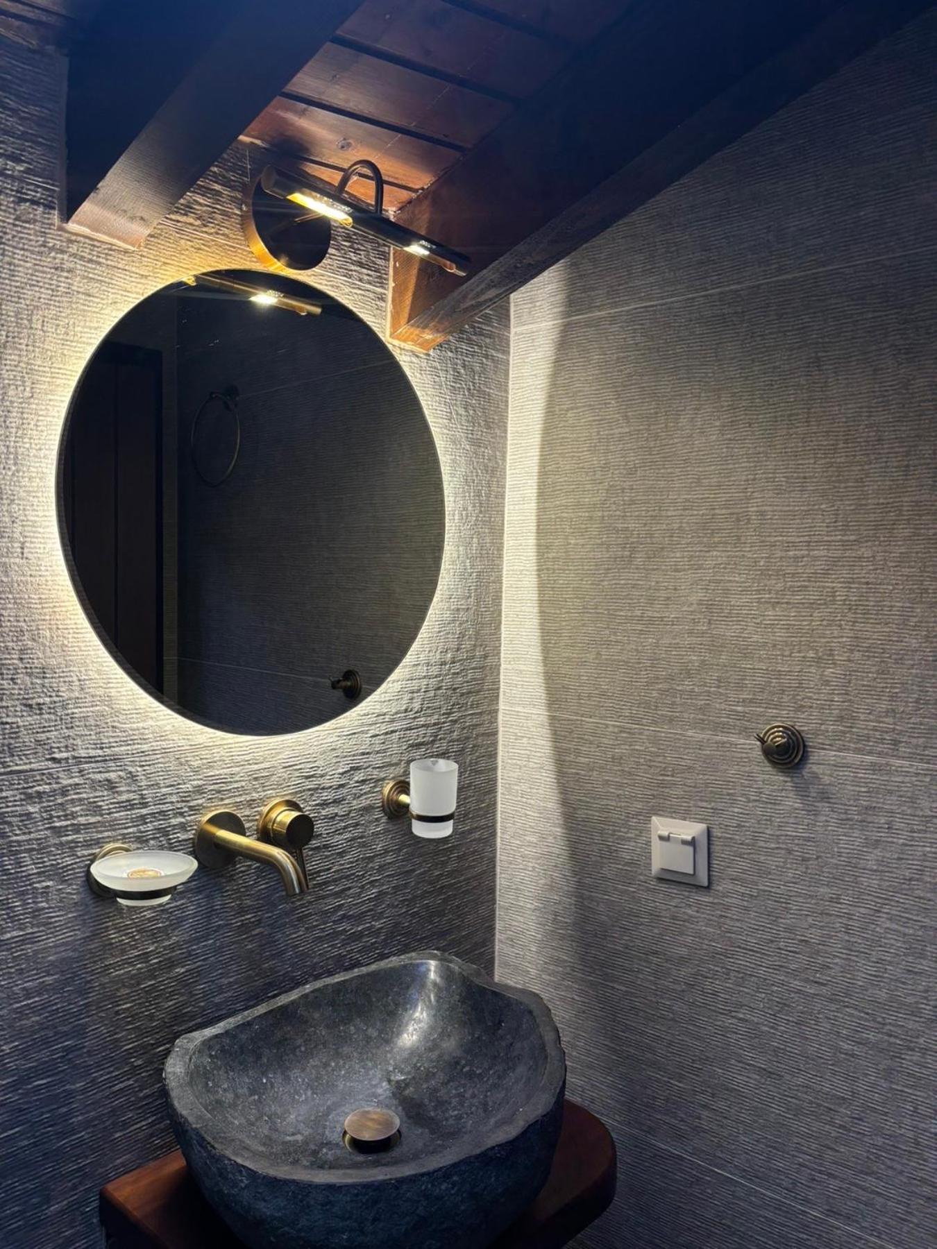 Guesthouse Lousios ดีมิตซานา ภายนอก รูปภาพ